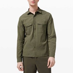 Lululemon airing easy button shirt Size L